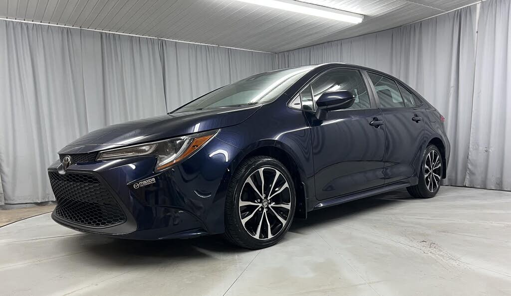 2020 Toyota Corolla LE FWD