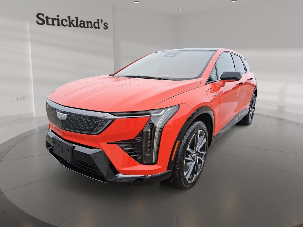 2025 Cadillac OPTIQ Sport 1 AWD
