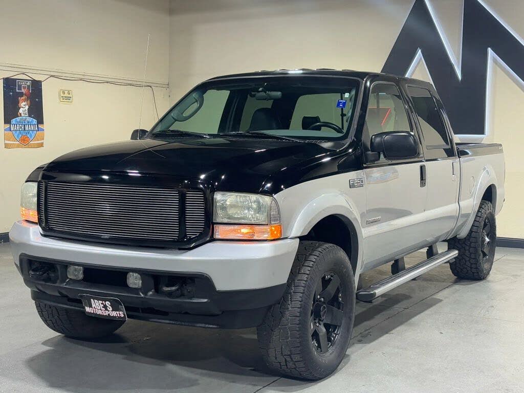 2004 Ford F-250 Super Duty XLT Crew Cab 4WD