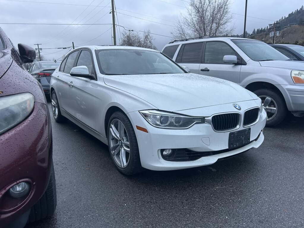 2013 BMW 3 Series 328i xDrive Sedan AWD