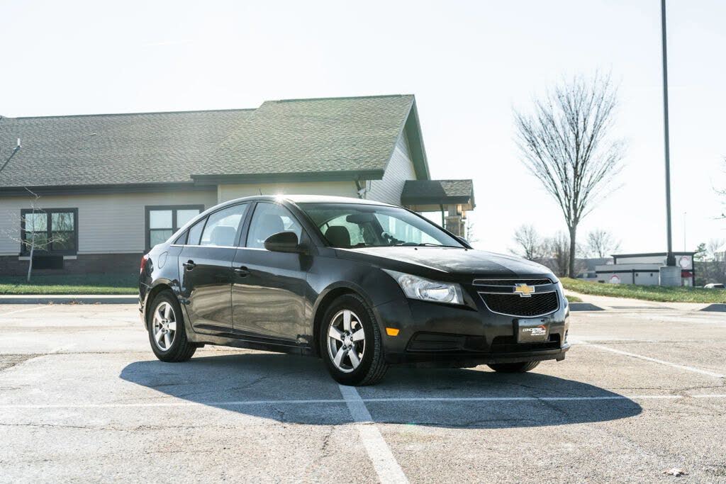 2014 Chevrolet Cruze 1LT Sedan FWD