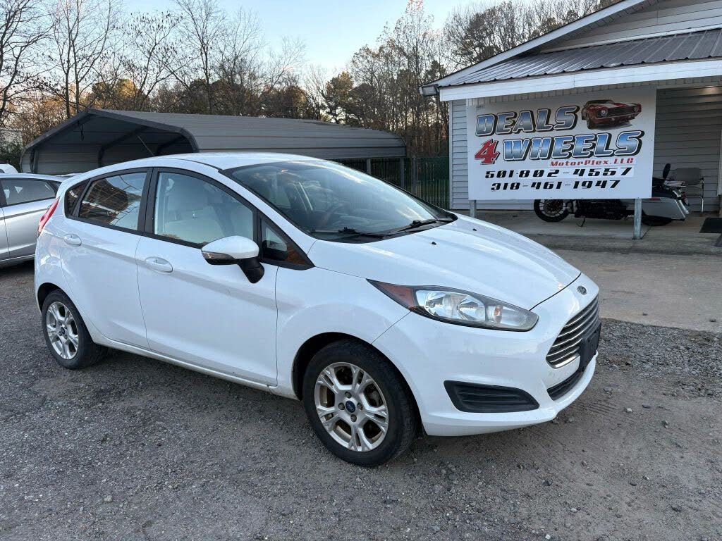 2014 Ford Fiesta SE Hatchback