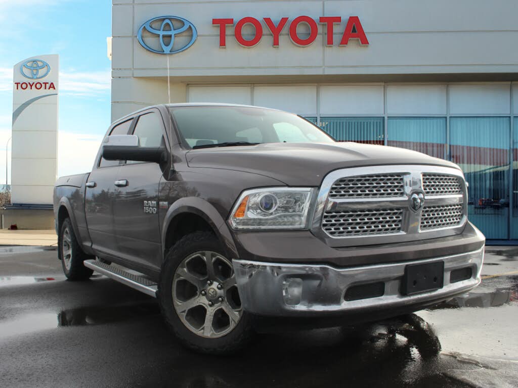 2018 RAM 1500 Laramie Crew Cab 4WD