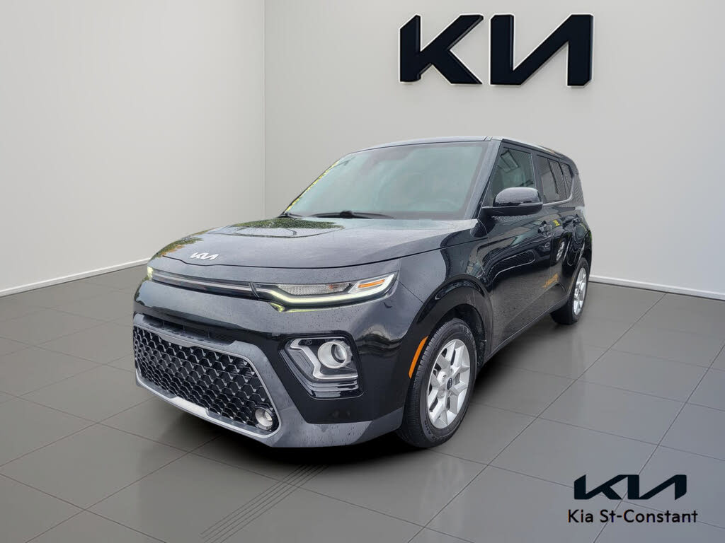 2022 Kia Soul EX FWD