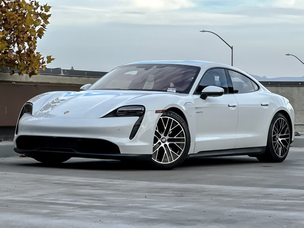 2022 Porsche Taycan Sedan RWD