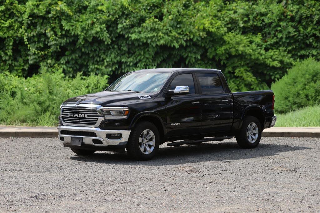 2022 RAM 1500 Laramie Crew Cab 4WD
