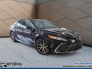 Toyota Camry Hybrid XLE FWD
