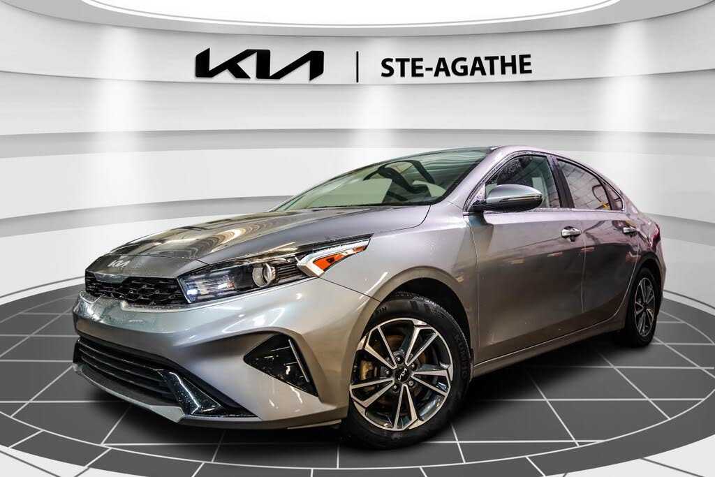 2023 Kia Forte EX FWD