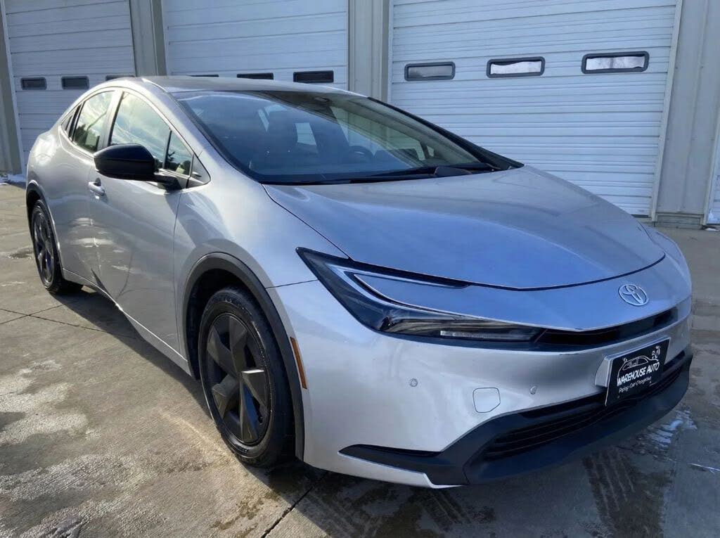 2024 Toyota Prius LE FWD