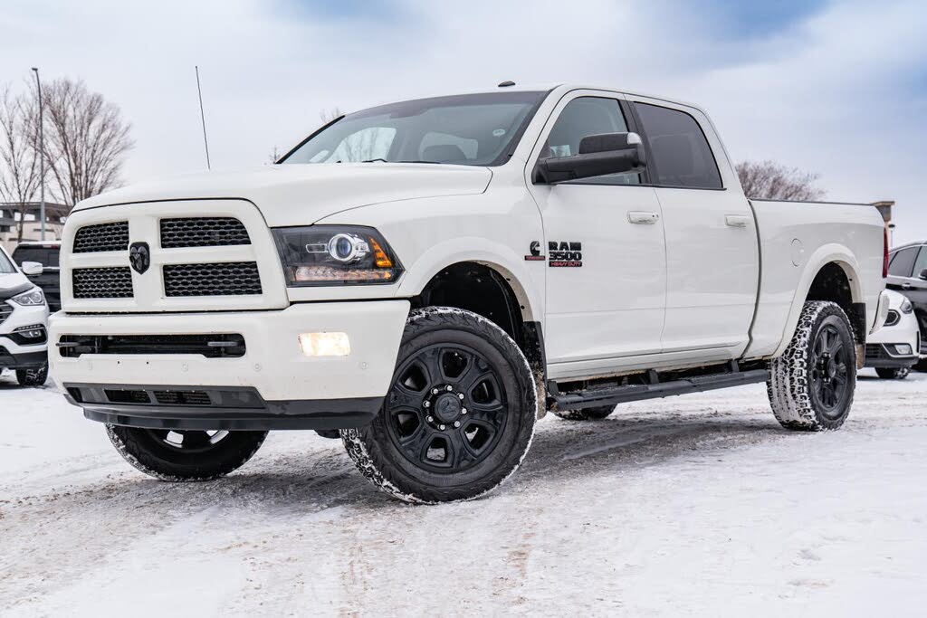 2017 RAM 3500 Laramie Crew Cab 4WD