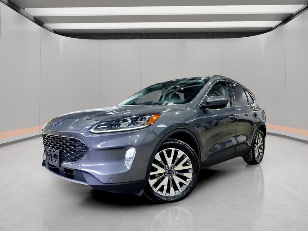 2022 Ford Escape Hybrid Titanium AWD