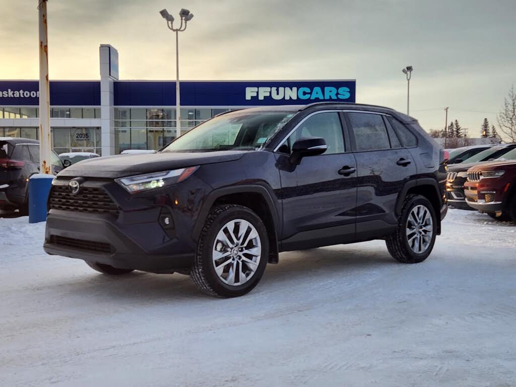 2025 Toyota RAV4 XLE AWD