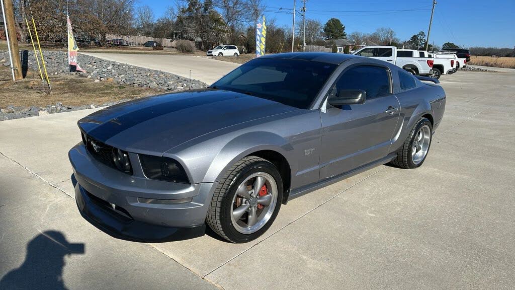 2006 Ford Mustang GT Coupe RWD