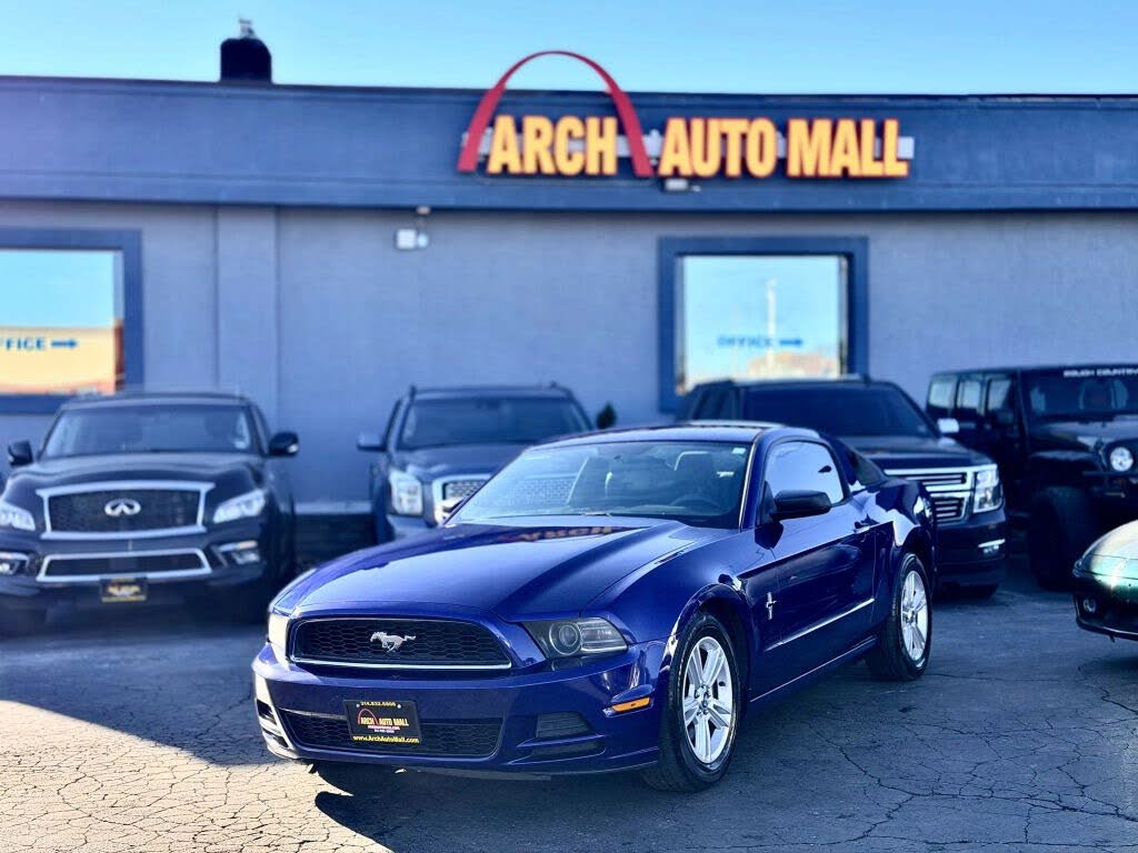 2014 Ford Mustang V6 Coupe RWD
