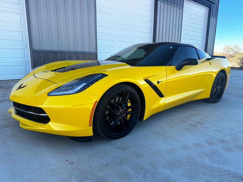 2015 Chevrolet Corvette Stingray Z51 3LT Coupe RWD