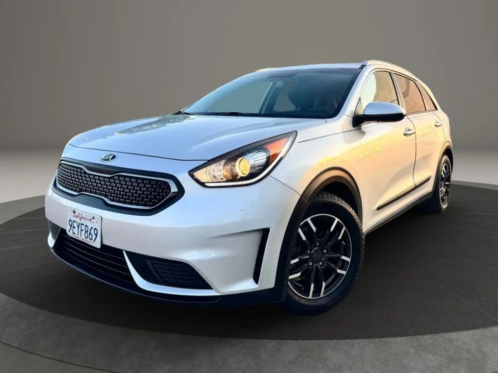2017 Kia Niro LX