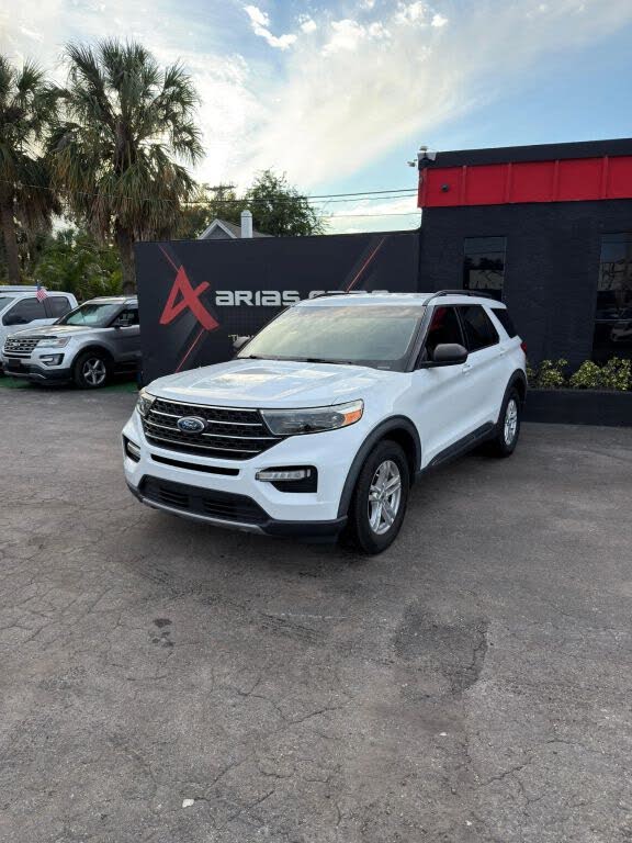 2020 Ford Explorer XLT RWD