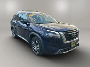 Nissan Pathfinder Platinum 4WD