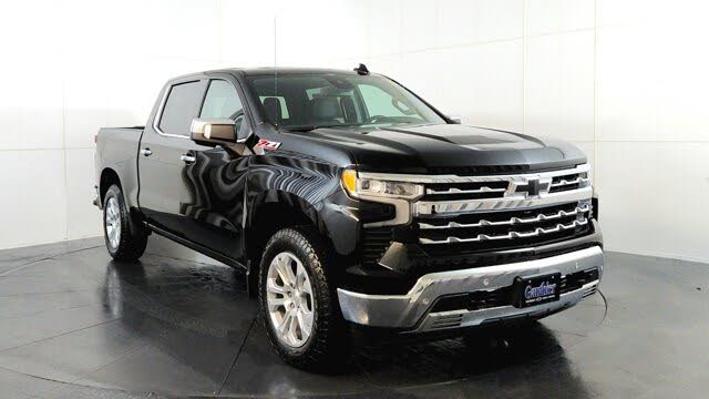 2026 Chevrolet Silverado 1500 LTZ Crew Cab 4WD