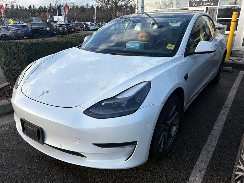 2022 Tesla Model 3 RWD