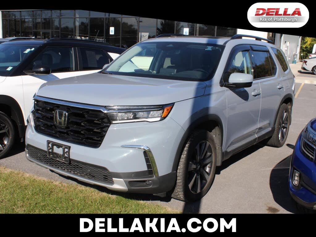 2024 Honda Pilot Touring AWD