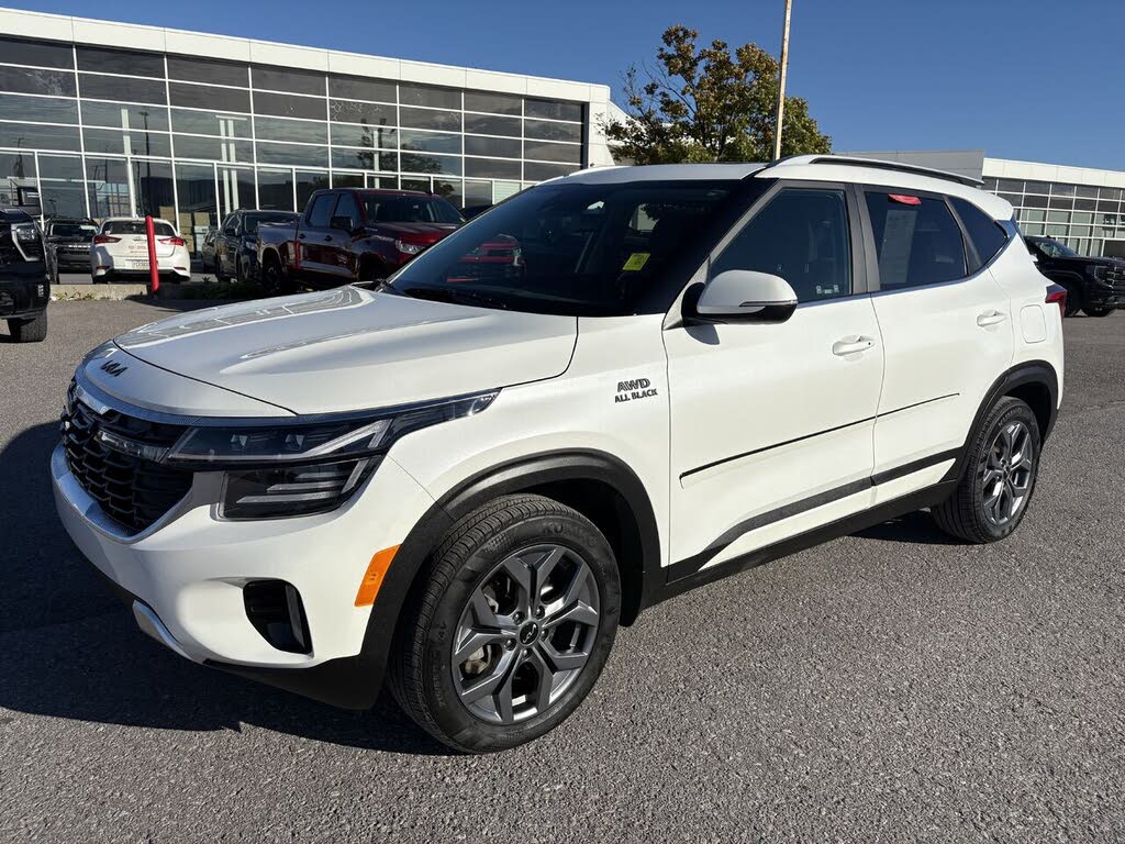 2024 Kia Seltos EX AWD