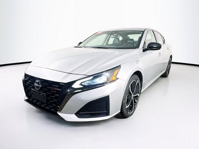 2023 Nissan Altima 2.5 SR FWD