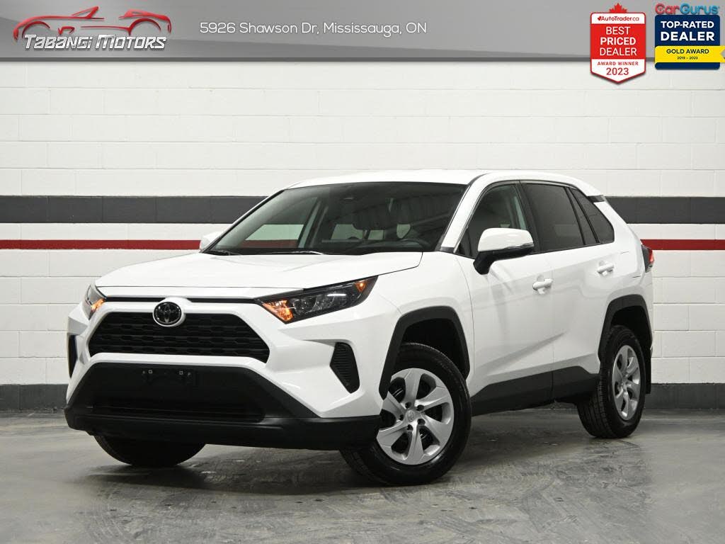 Toyota RAV4 LE AWD 2024