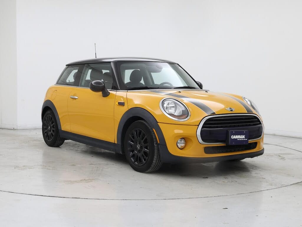 2016 MINI Cooper