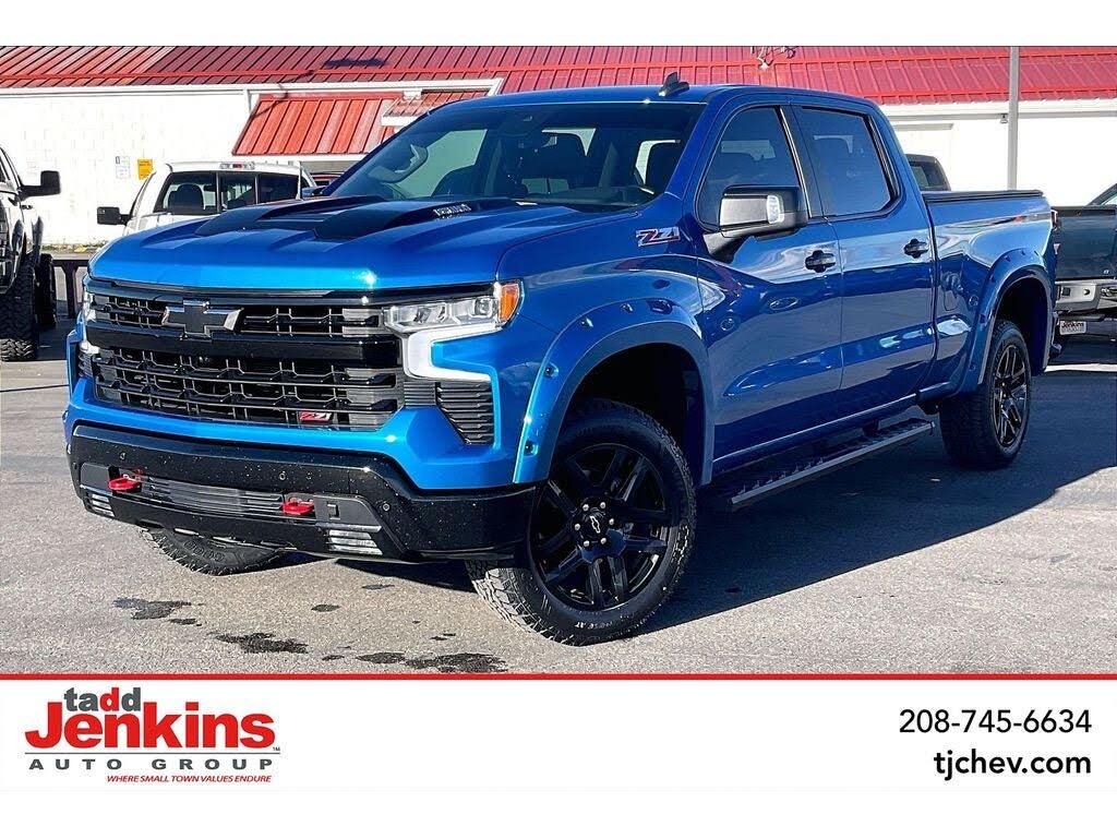 2024 Chevrolet Silverado 1500 LT Trail Boss Crew Cab 4WD