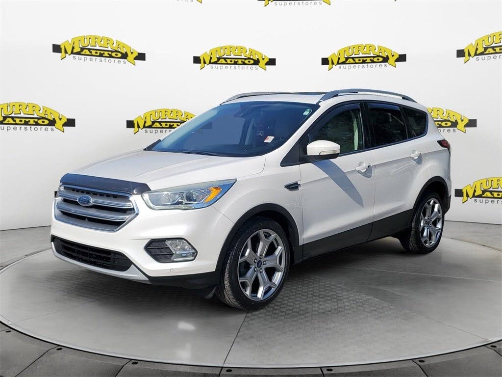 2017 Ford Escape Titanium FWD