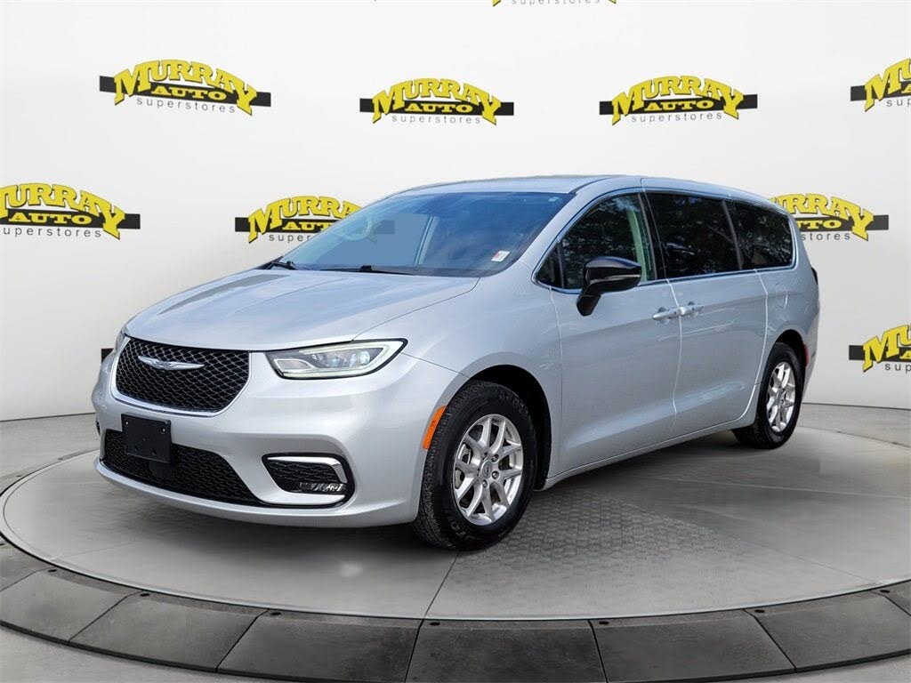 2024 Chrysler Pacifica Touring L FWD