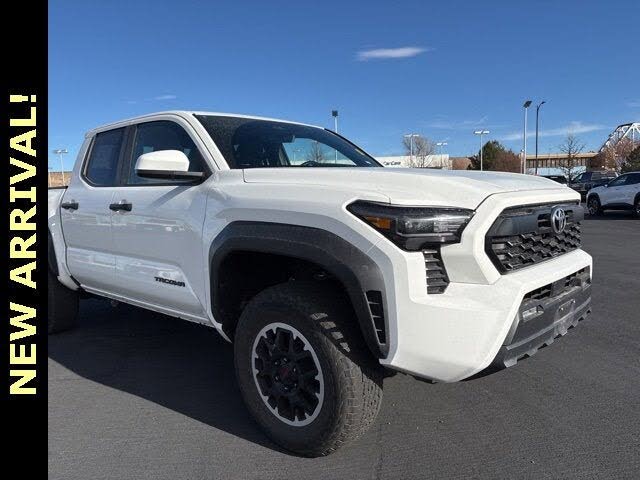 2024 Toyota Tacoma SR5 Double Cab 4WD