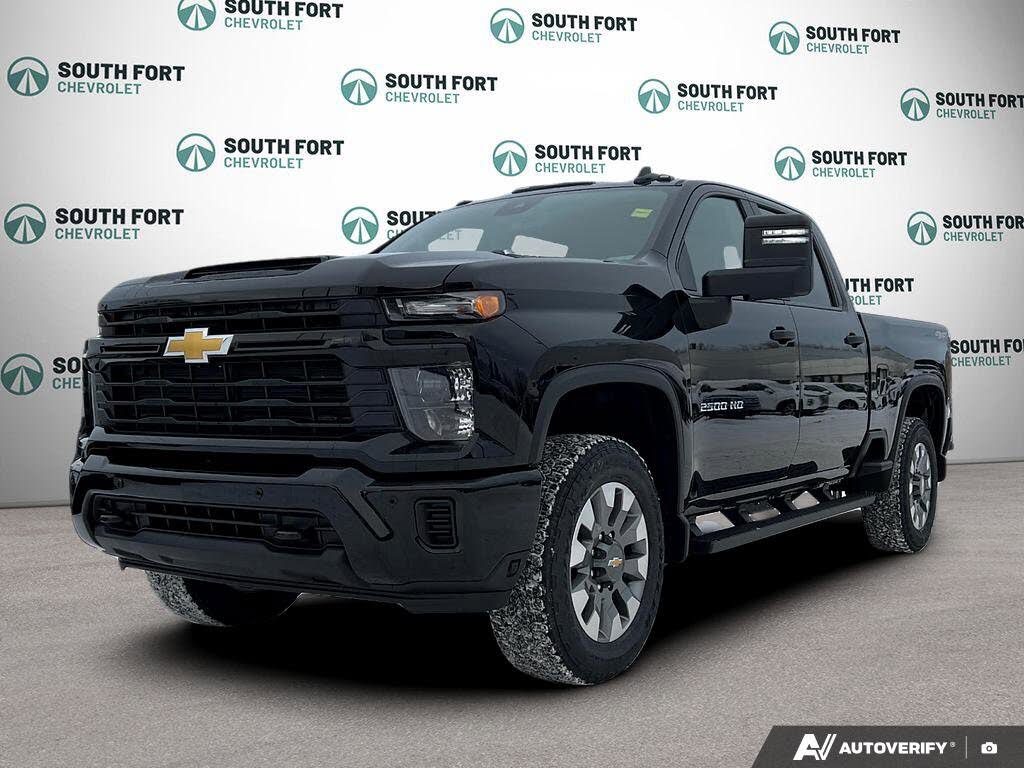 2026 Chevrolet Silverado 2500HD Custom Crew Cab 4WD