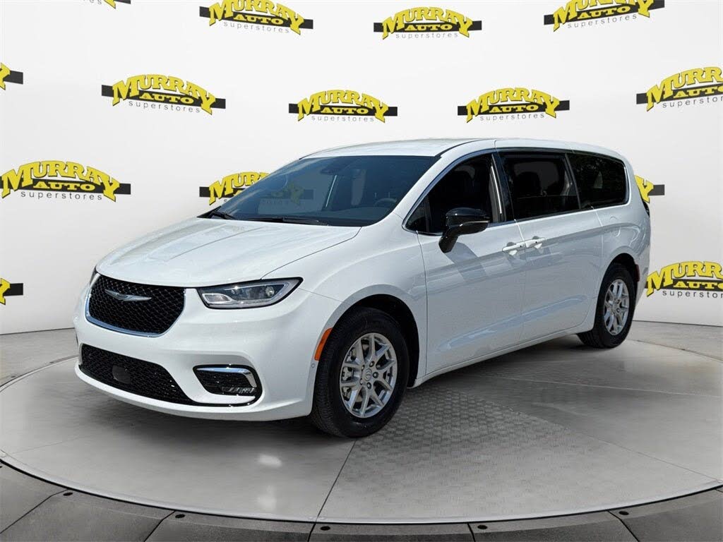 2026 Chrysler Pacifica Select FWD