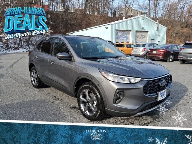 2025 Ford Escape ST-Line Select AWD