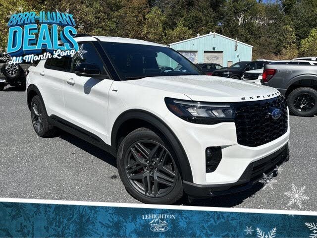 2025 Ford Explorer ST-Line AWD