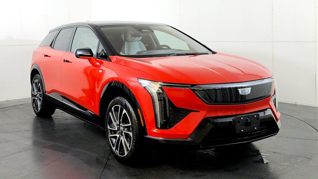 2026 Cadillac OPTIQ Sport AWD