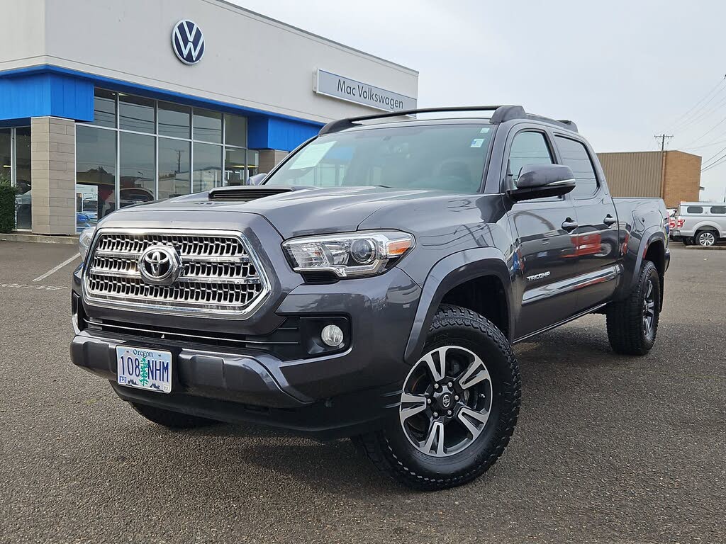 2017 Toyota Tacoma TRD Sport V6 Double Cab LB 4WD