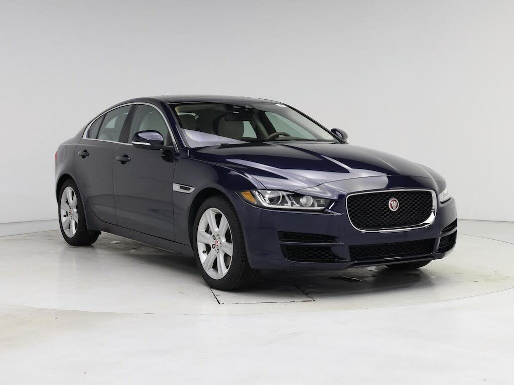 2018 Jaguar XE 25t Prestige AWD