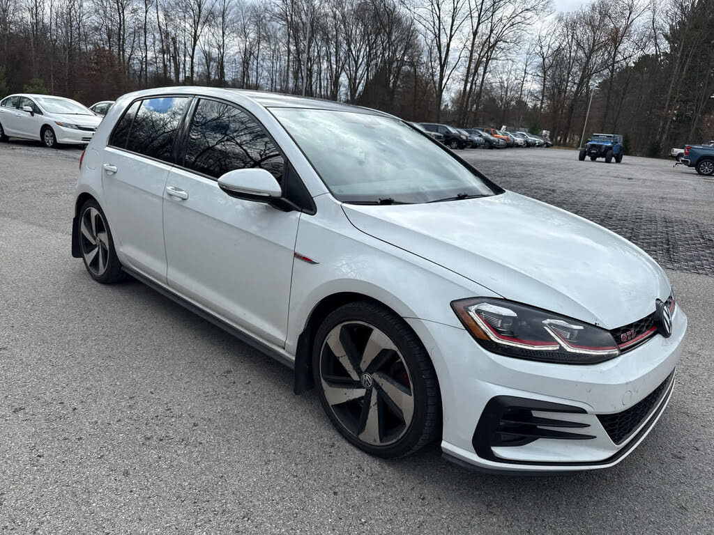 2019 Volkswagen Golf GTI 2.0T SE 4-Door FWD