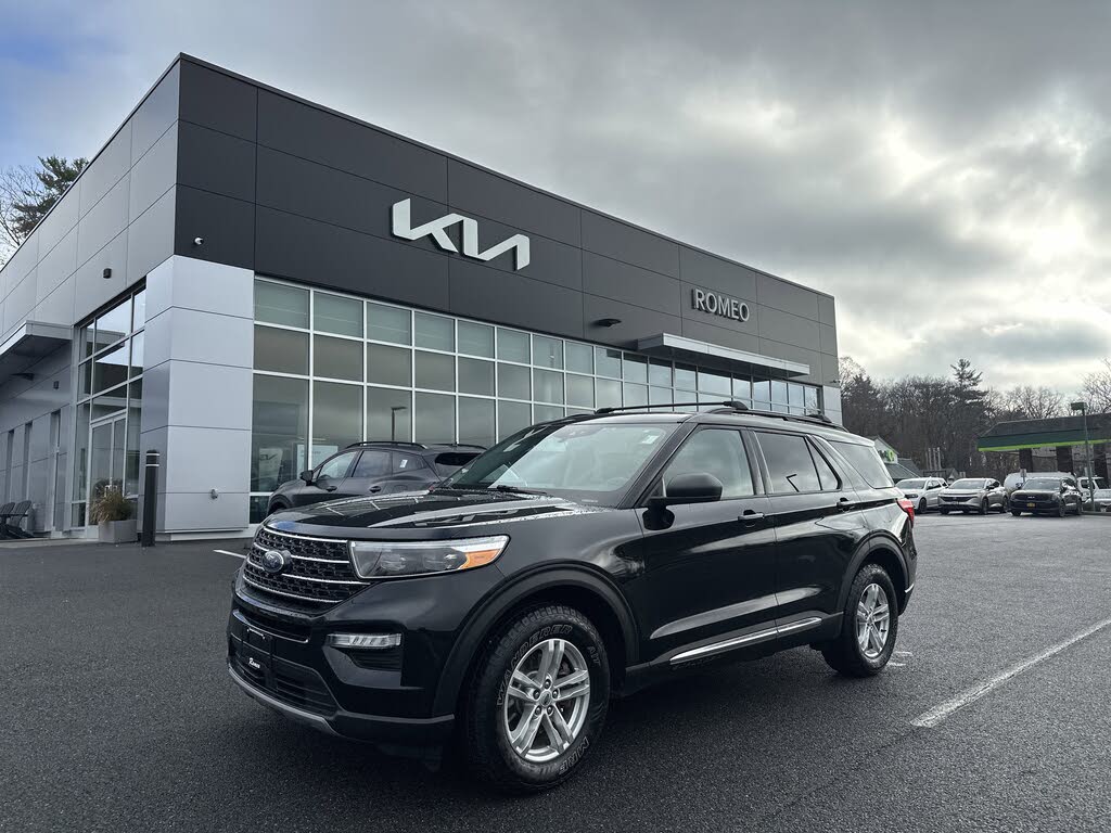 2021 Ford Explorer XLT AWD