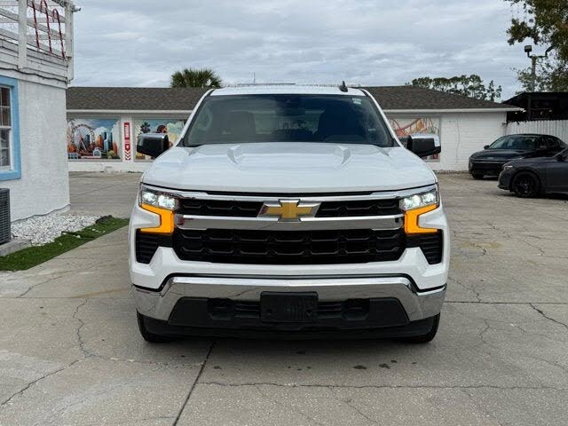 2023 Chevrolet Silverado 1500 LT Crew Cab 4WD