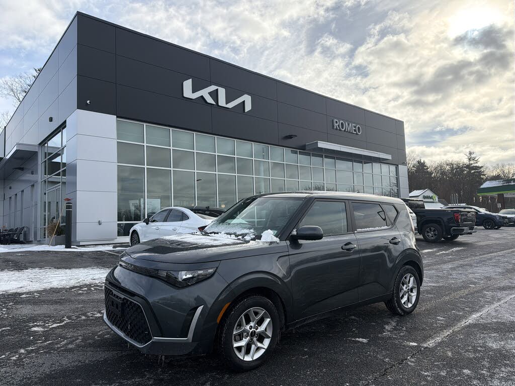 2023 Kia Soul LX FWD