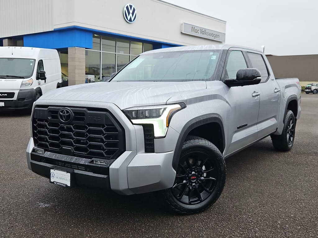 2024 Toyota Tundra Limited CrewMax Cab 4WD