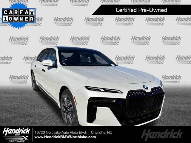 2025 BMW 7 Series 740i RWD