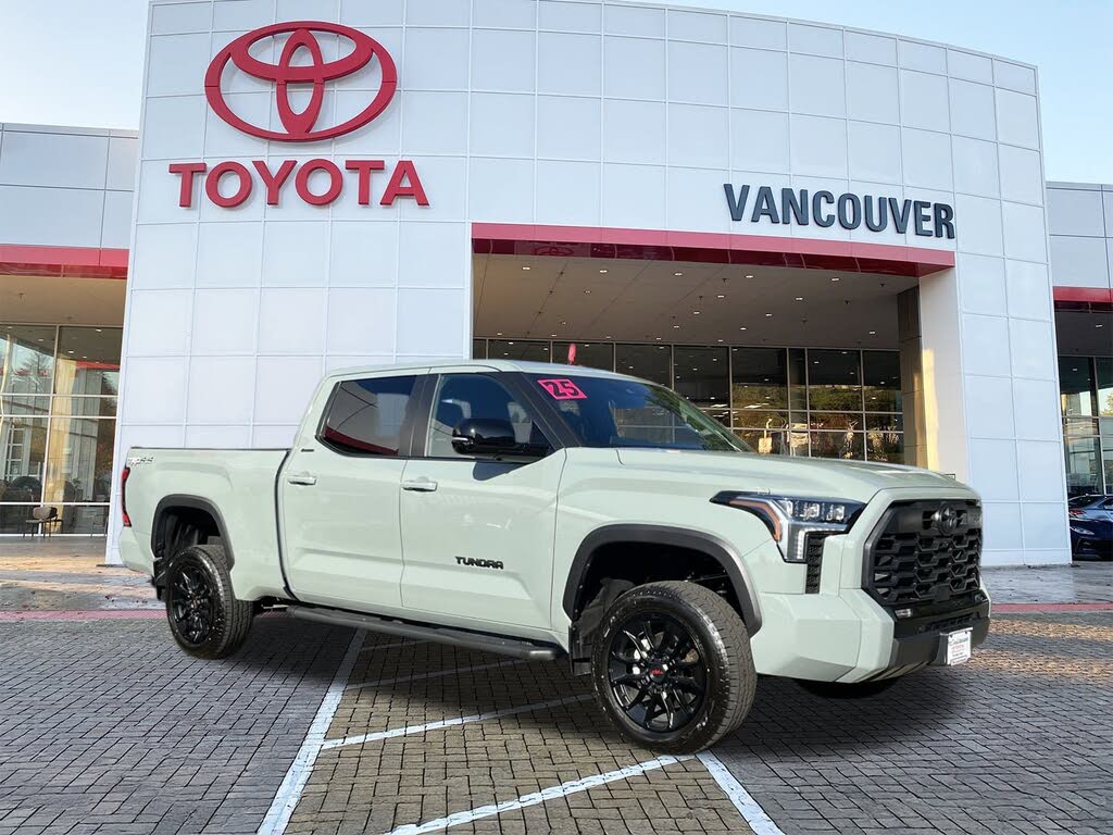 2025 Toyota Tundra Limited CrewMax Cab LB 4WD