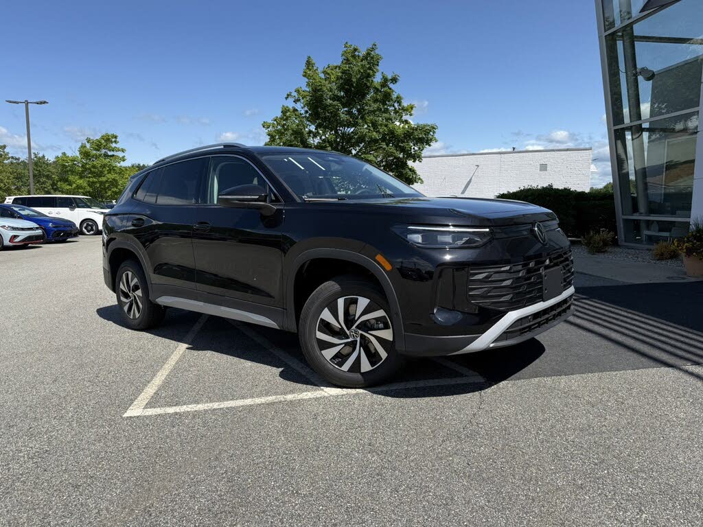 2025 Volkswagen Tiguan S 4Motion