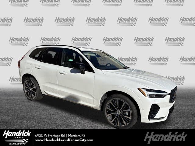 2025 Volvo XC60 B5 Plus Dark Theme AWD