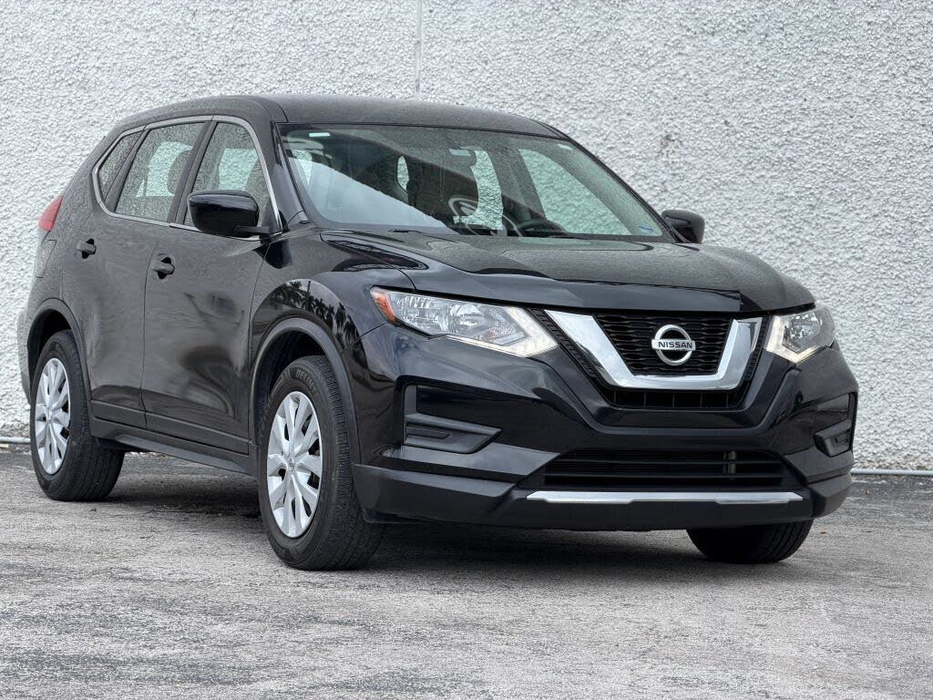2017 Nissan Rogue S FWD